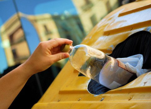 Environmental sustainability through skip hire services