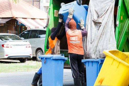 Affordable house clearance cost considerations in Shepherds Bush
